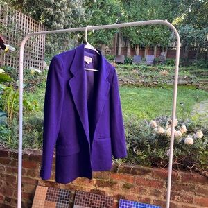 Elegant Purple Fitted Blazer with a Cinched Waist